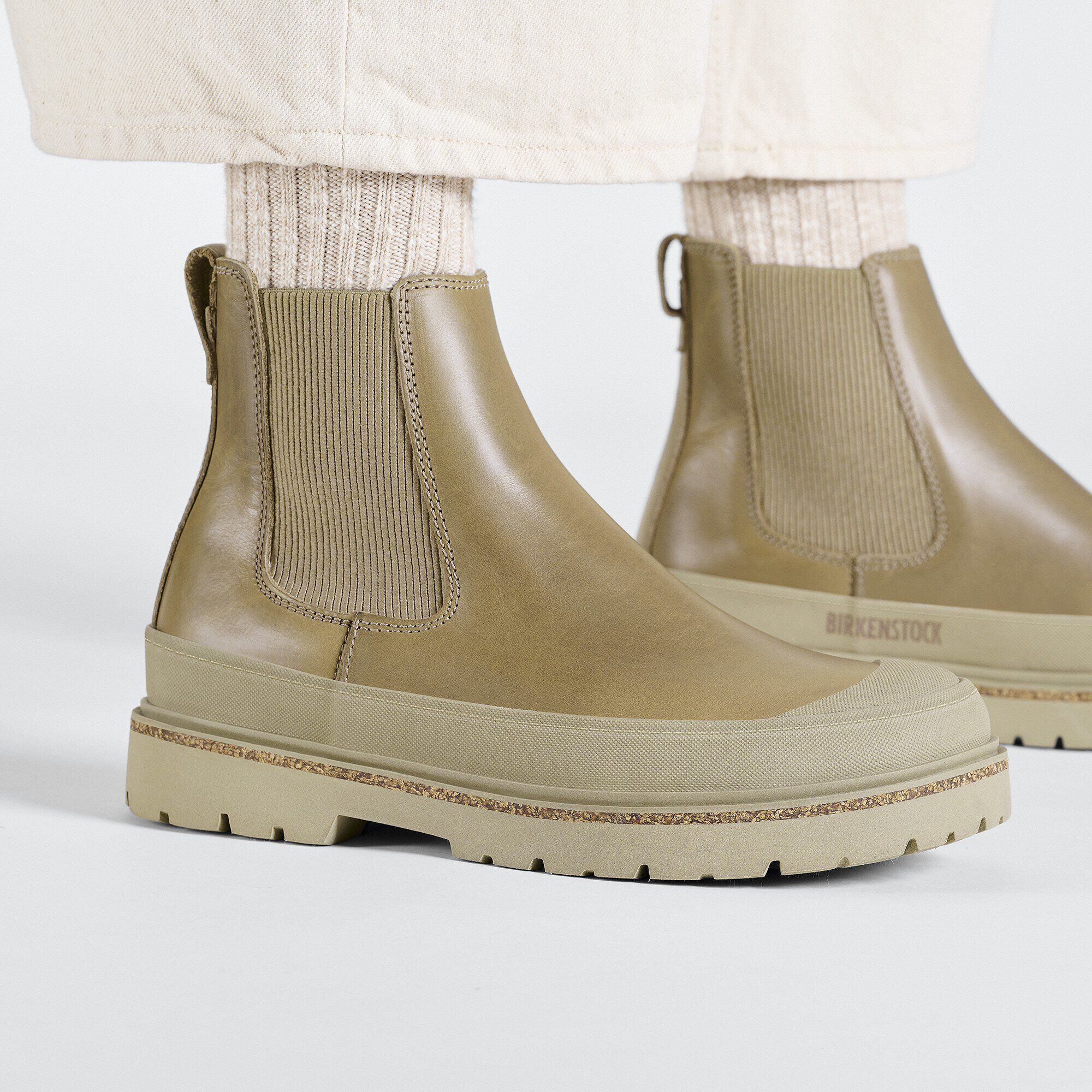 ショートブーツ・ブーティ BIRKENSTOCK Prescott Chelsea Boots Prescott Slip On Women Oiled Leather Black | BIRKENSTOCK