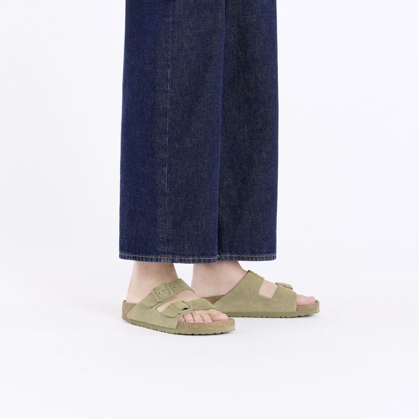 Arizona Soft Footbed Suede Leather