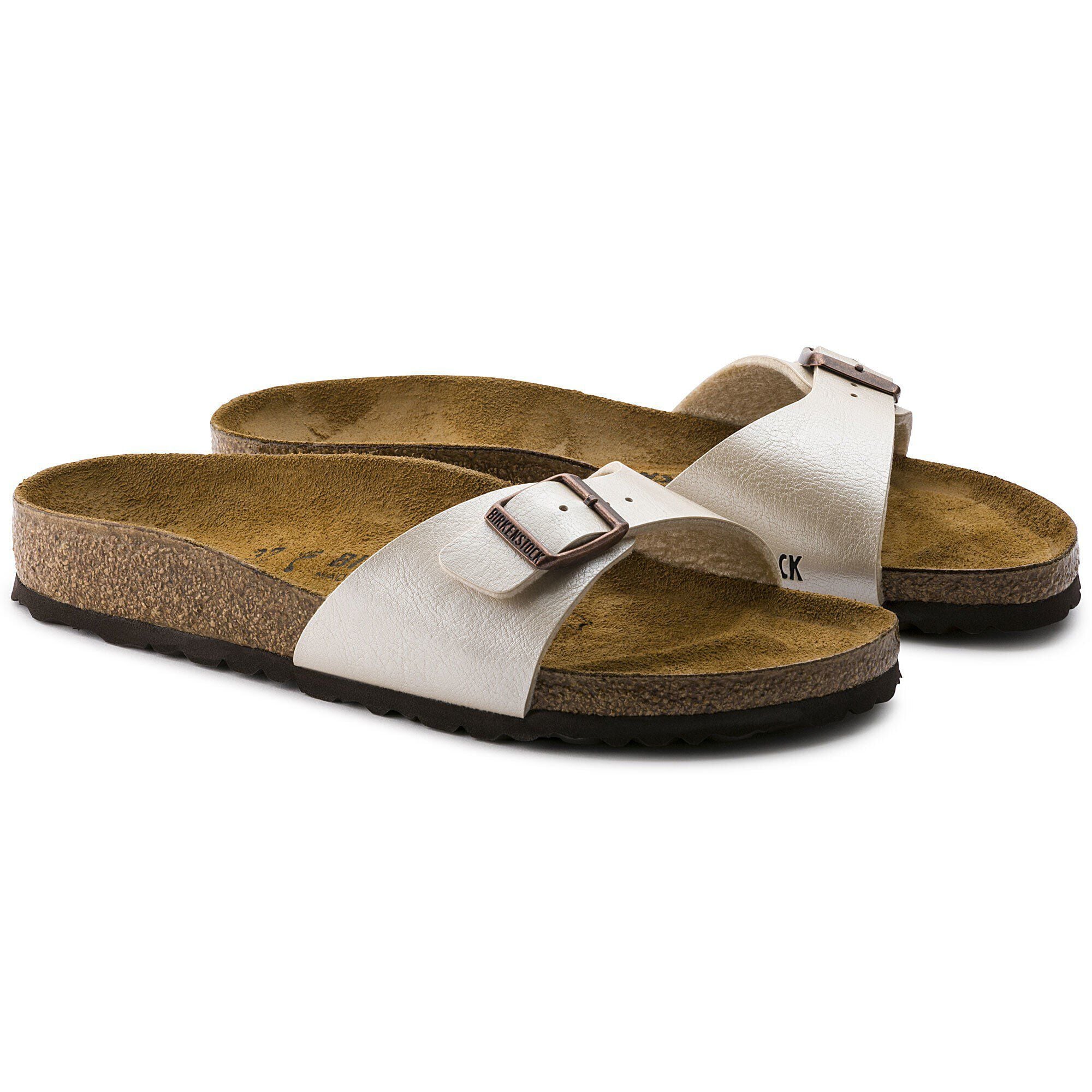 Madrid big buckle pearl white 2025