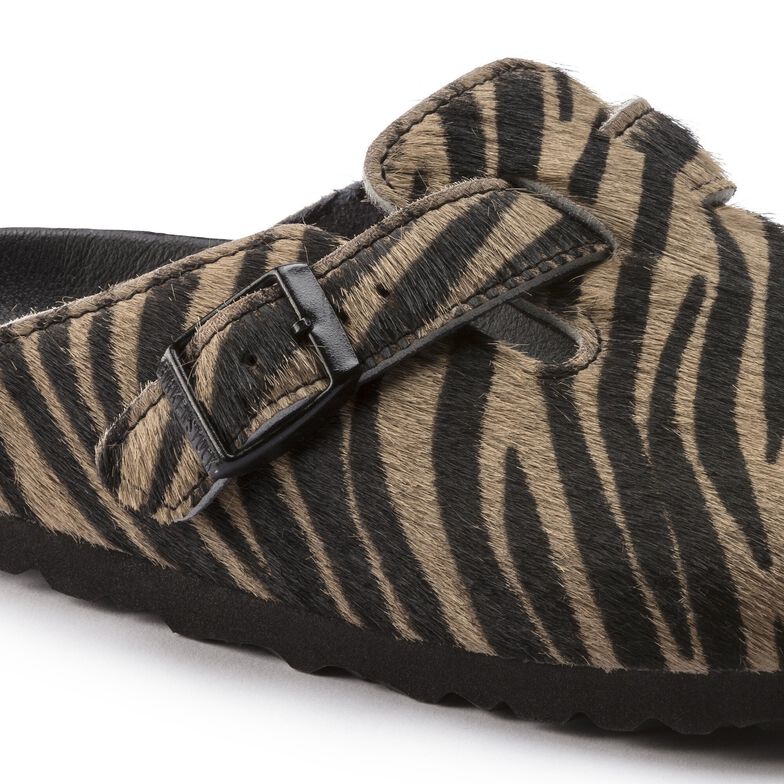 Boston Rivet Leather Boston Rivet Leather