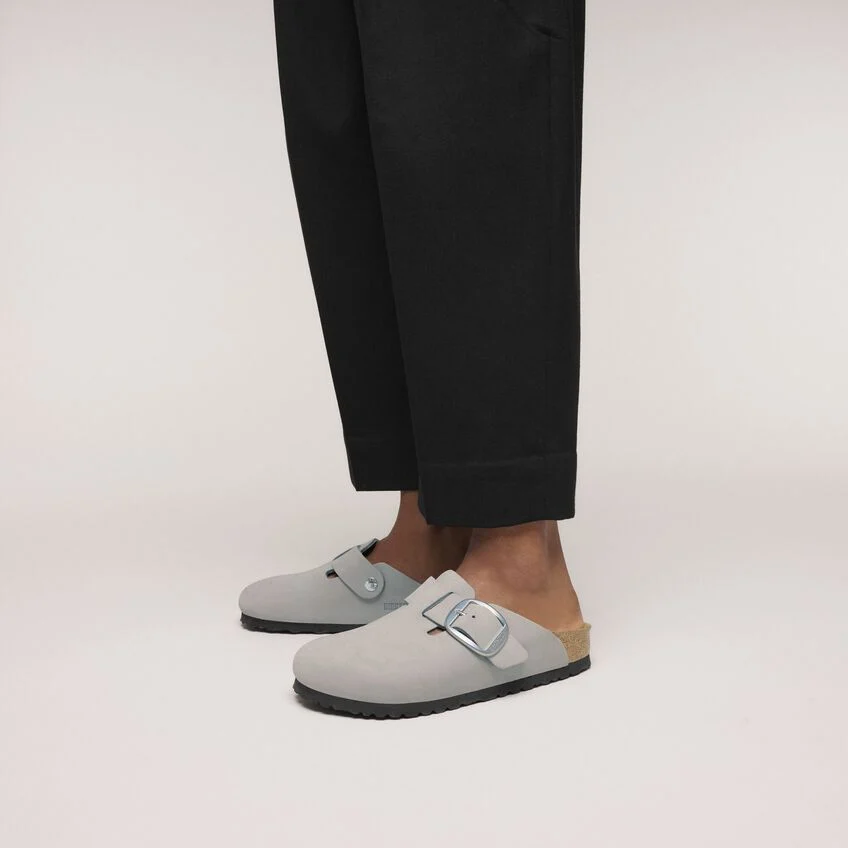 Boston Big Buckle Nubuk Leather