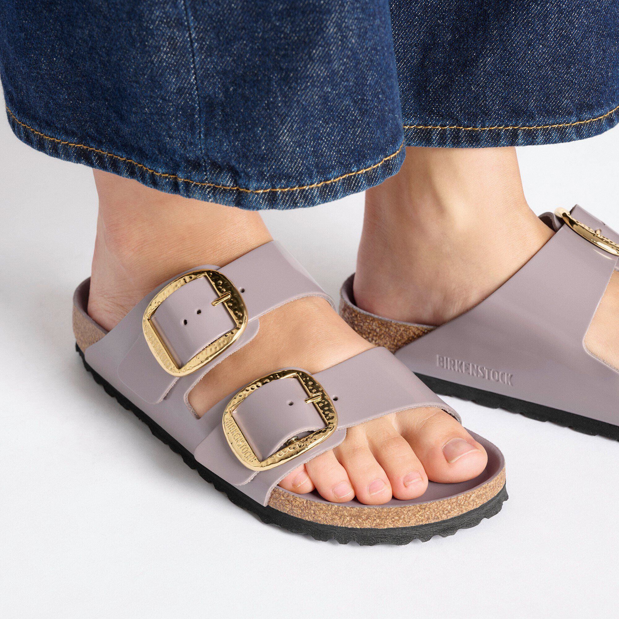 Arizona Big Buckle Natural Leather Patent High-Shine Faded