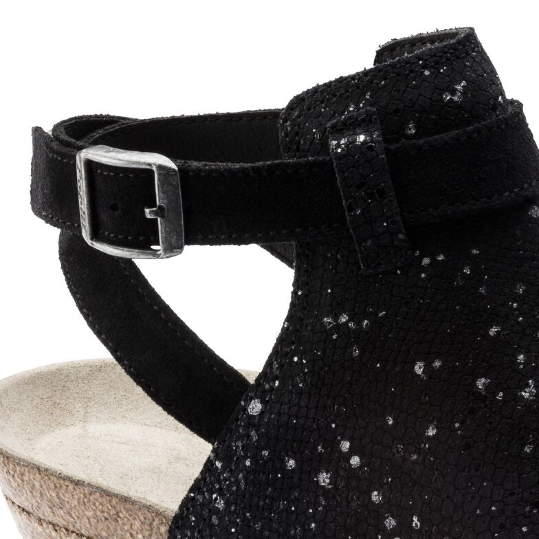 Esra Suede Embossed Esra Suede Embossed
