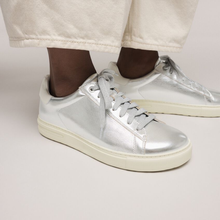 Bend Low Natural Leather