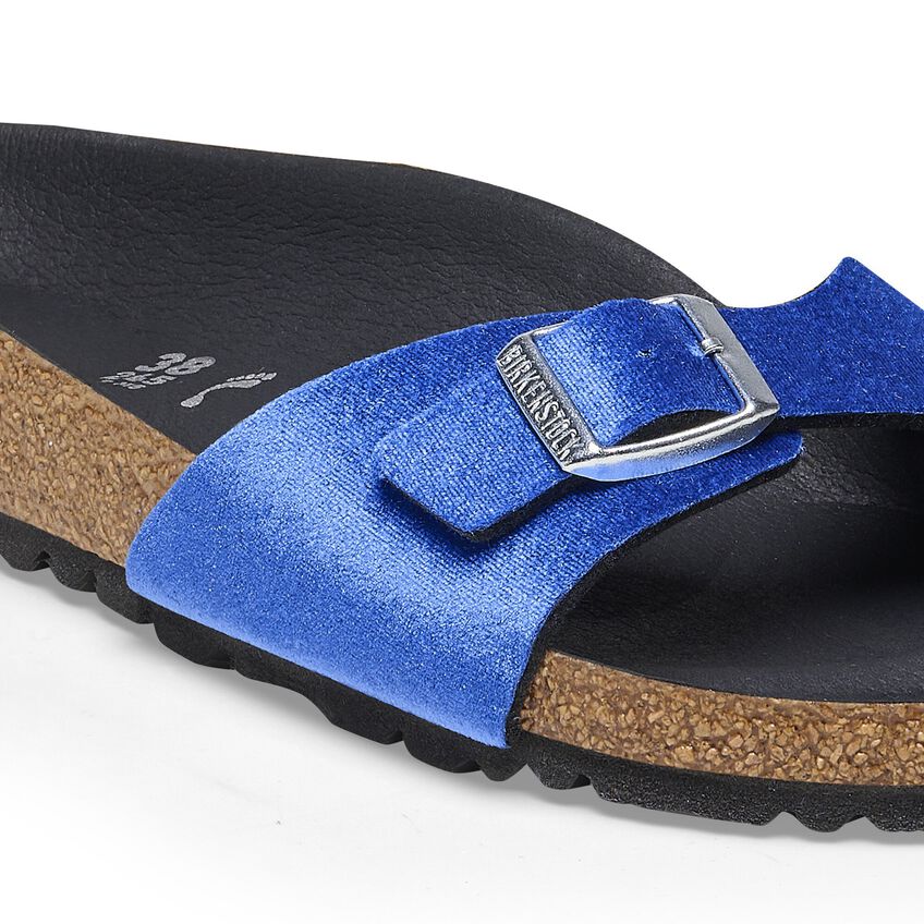 Madrid Rivet Logo Velvet