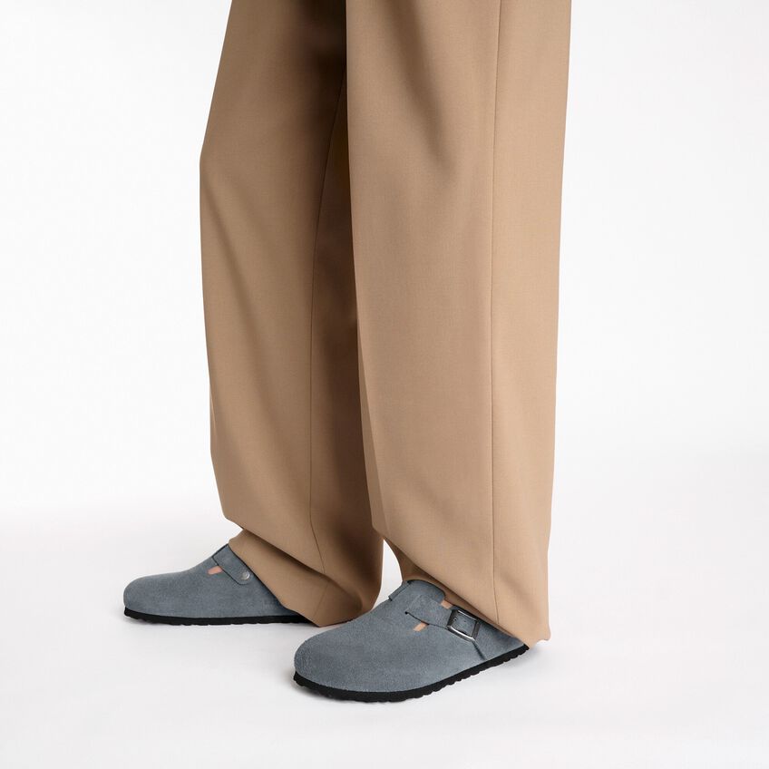 Boston Soft Footbed Suede Leather