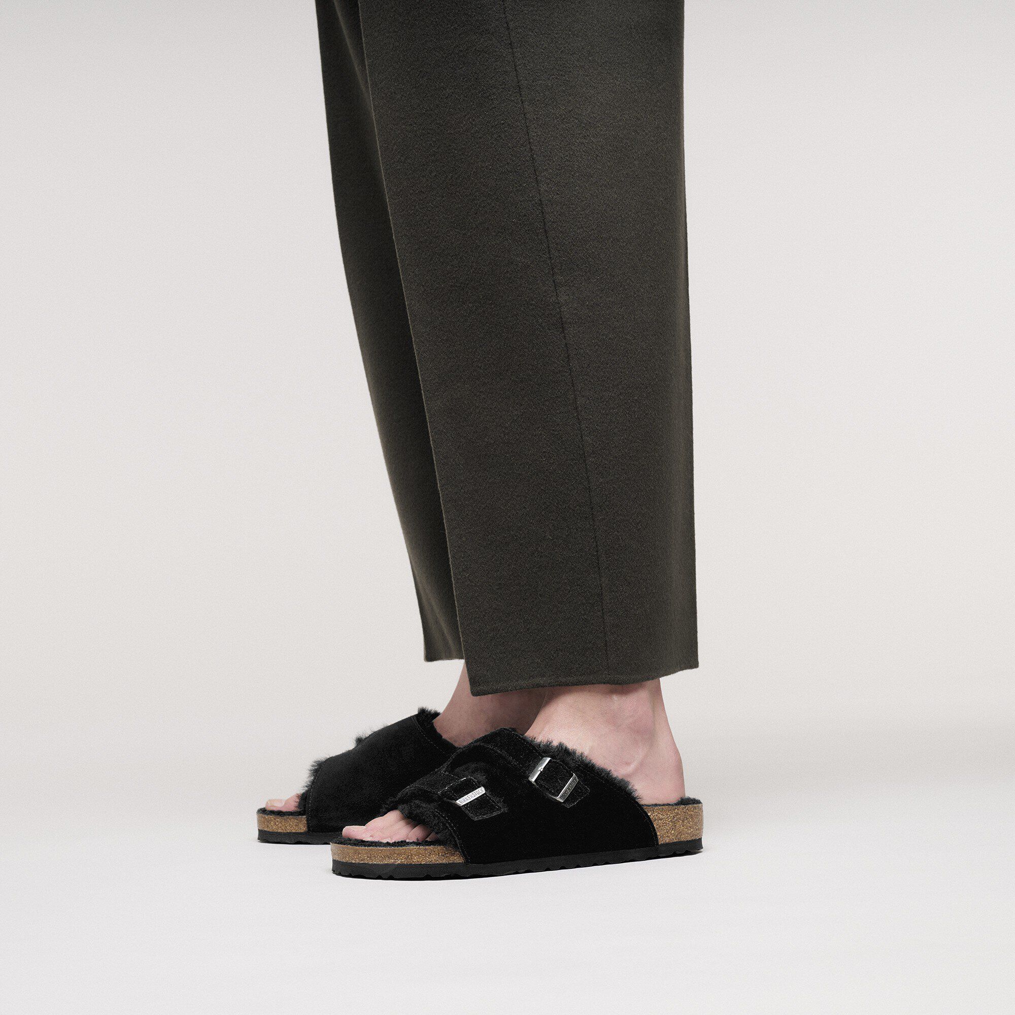 BIRKENSTOCK Zürich / チューリッヒ スエードレザー 39 黒 Zürich / チューリッヒ スエードレザー ブラック | BIRKENSTOCK