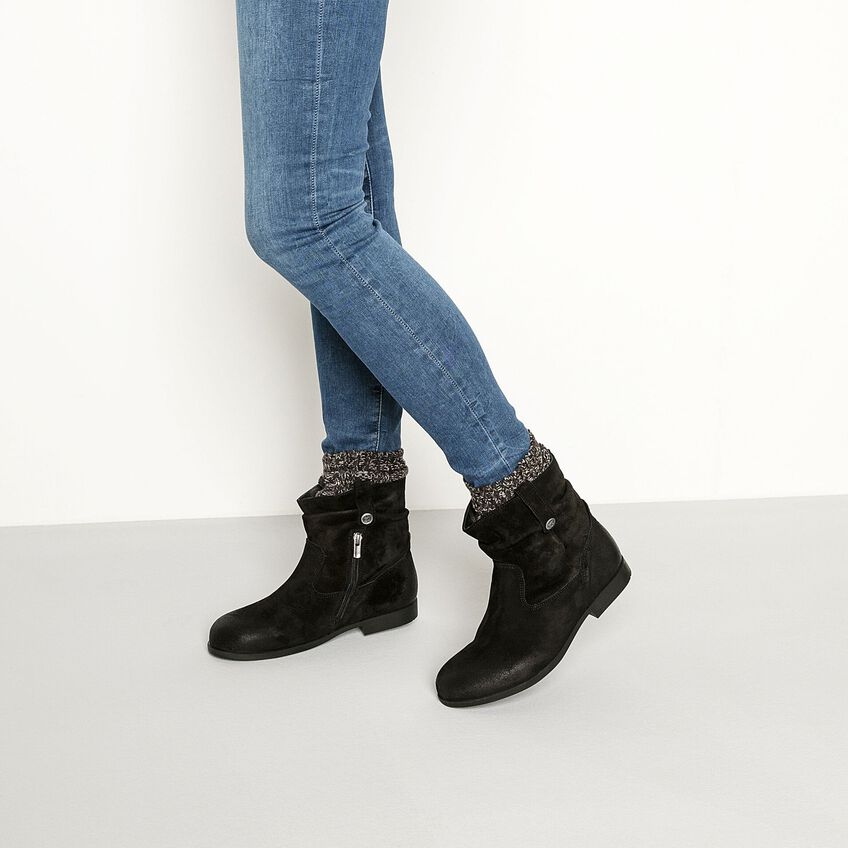 Sarnia Suede Leather