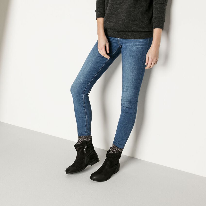 Sarnia Suede Leather