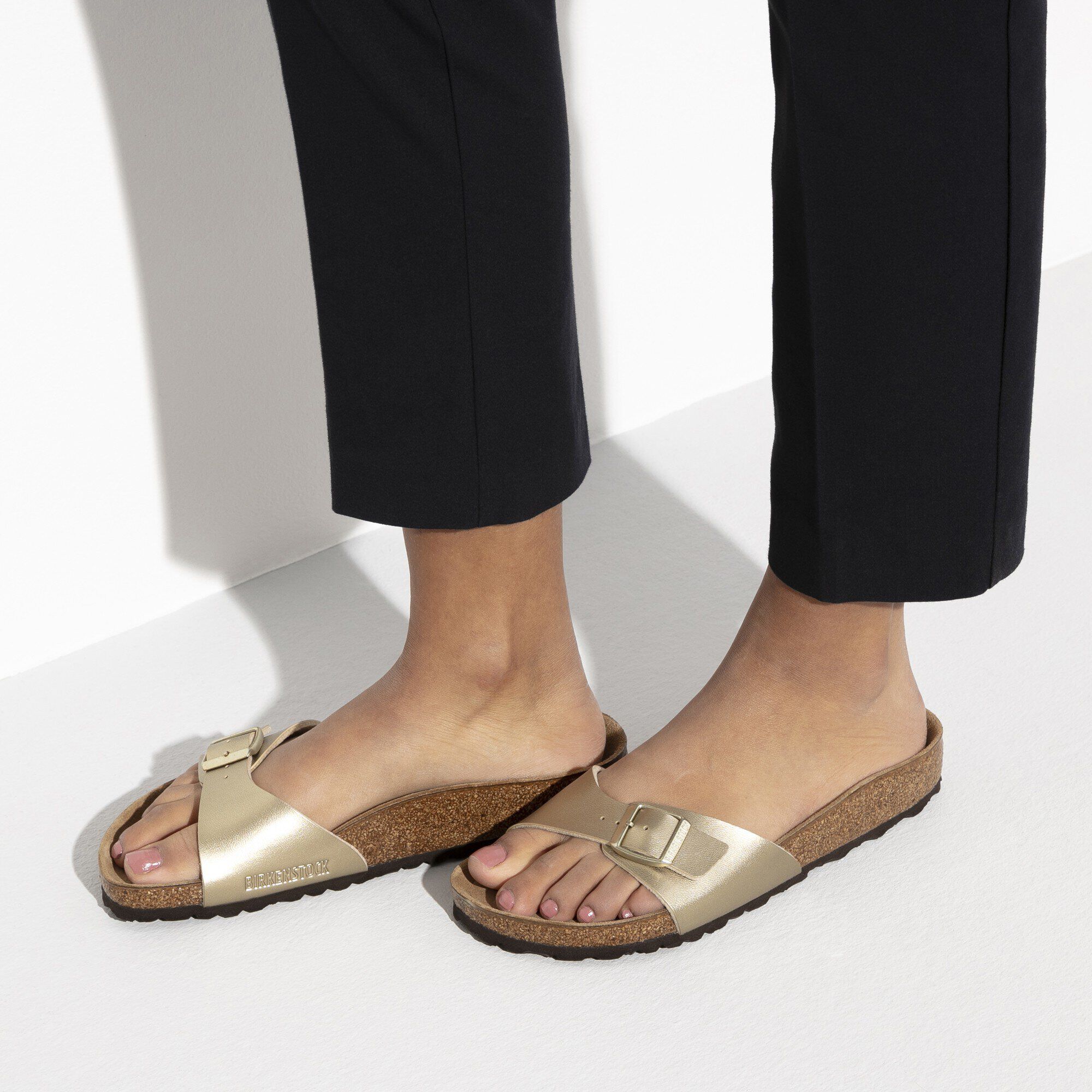 Womens gold birkenstocks outlet