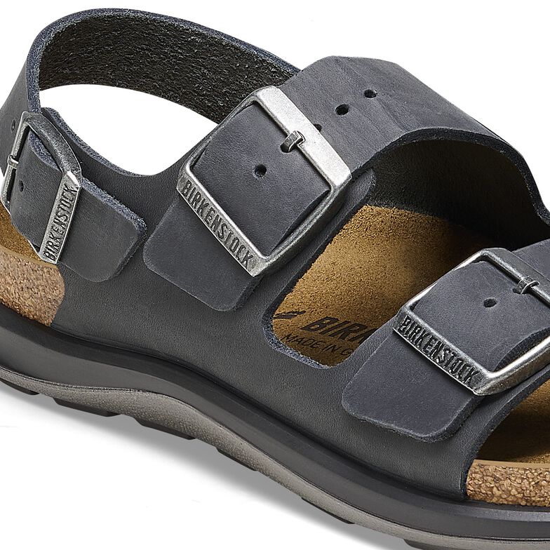 Milano Crosstown Waxy Leather