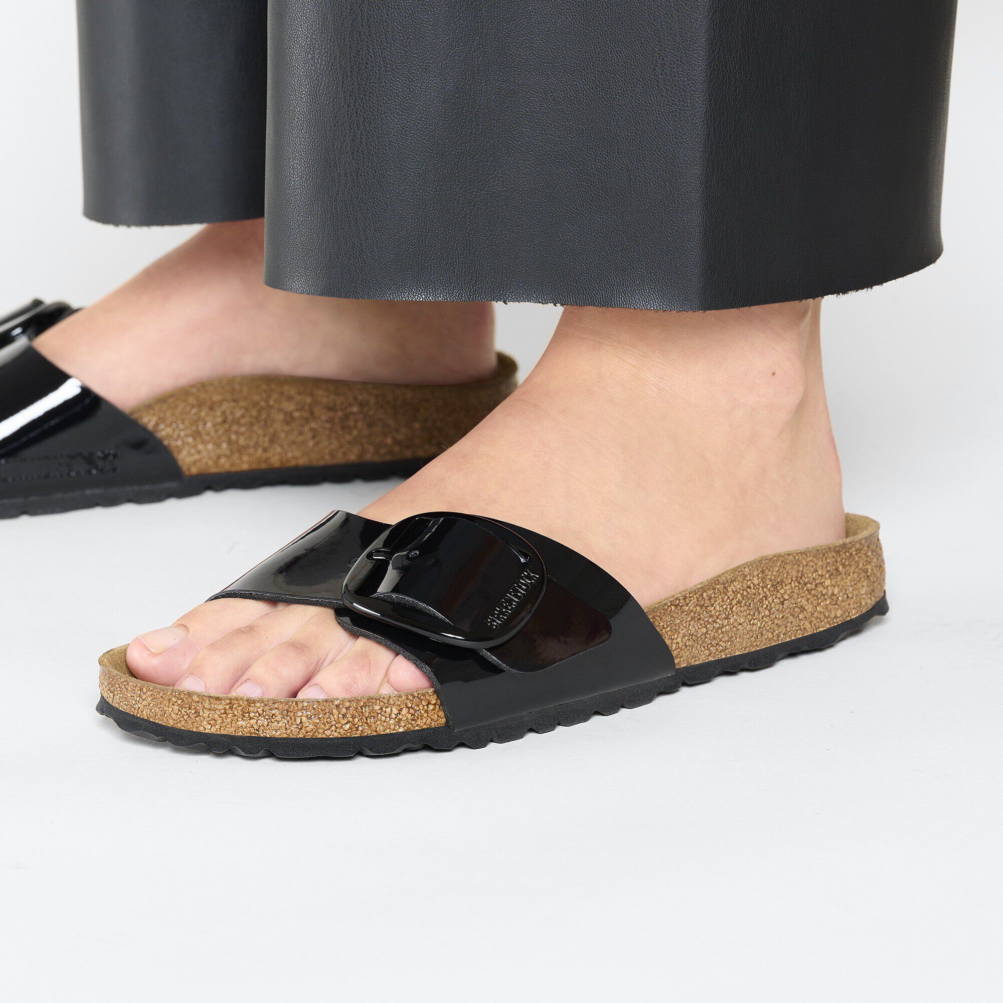 Madrid Big Buckle Birko Flor Patent Black Patent BIRKENSTOCK