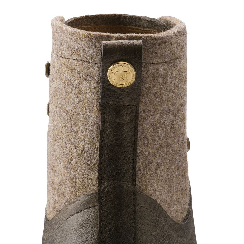Timmins Embossed Natural Leather Timmins Embossed Natural Leather