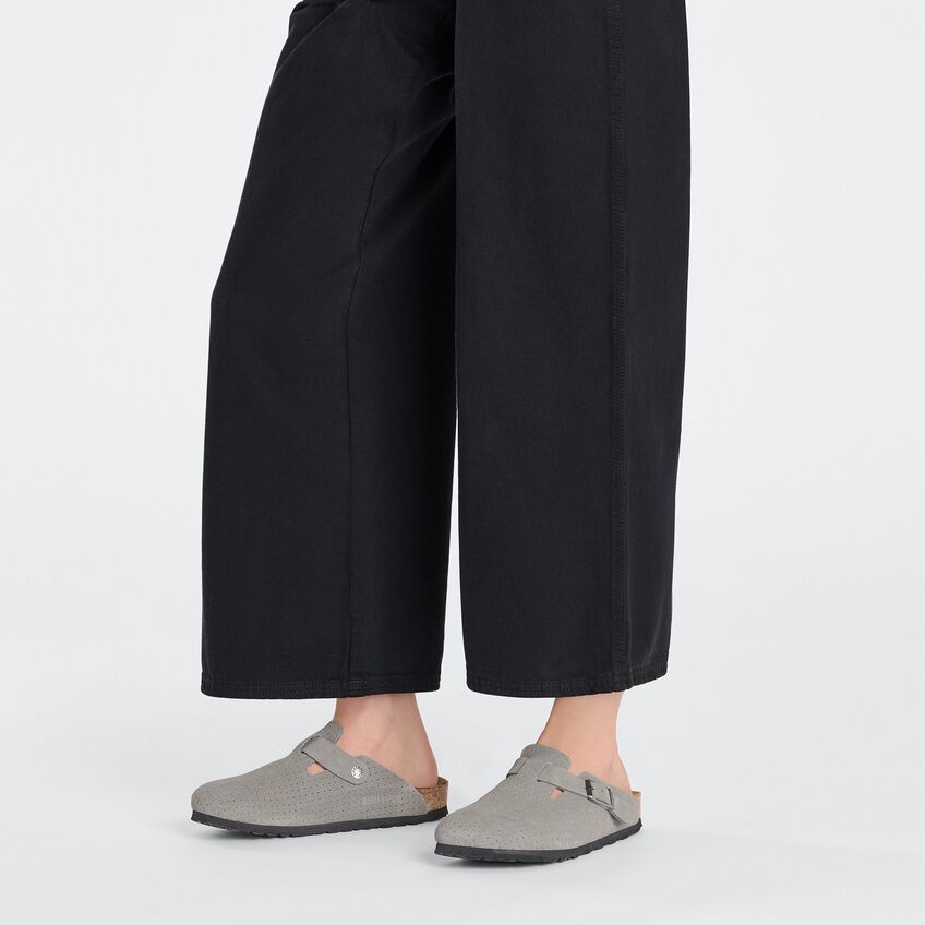 Boston BS Suede Leather Embossed