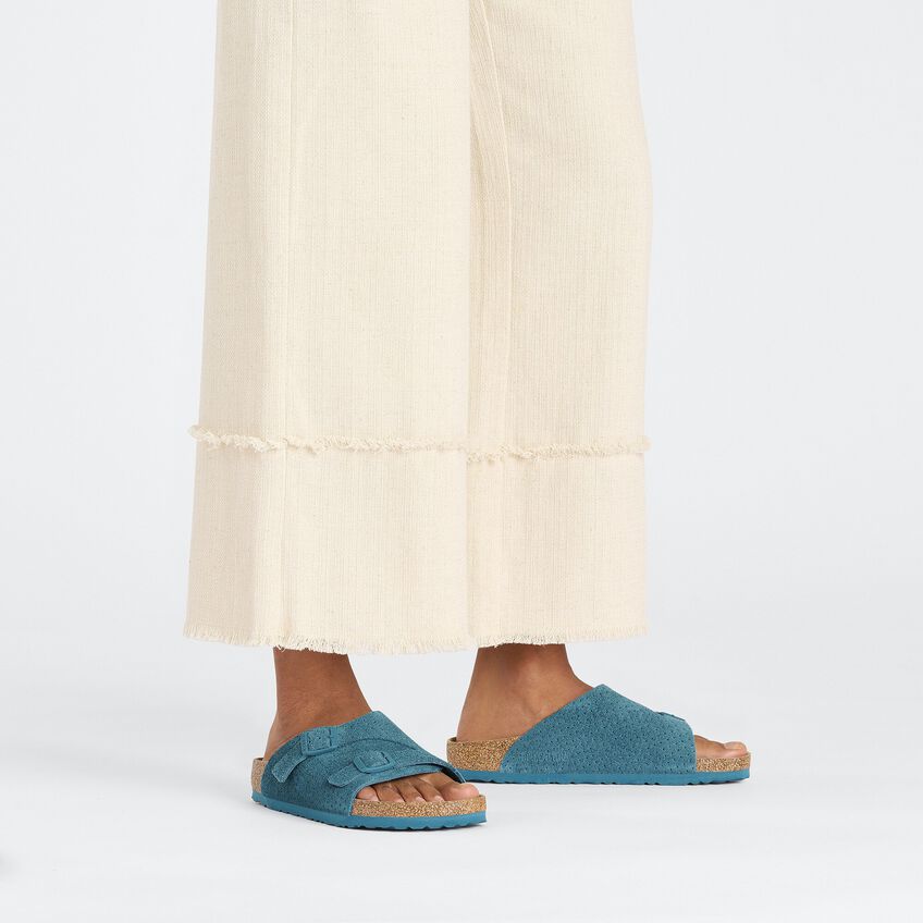 Zürich Suede Leather Embossed