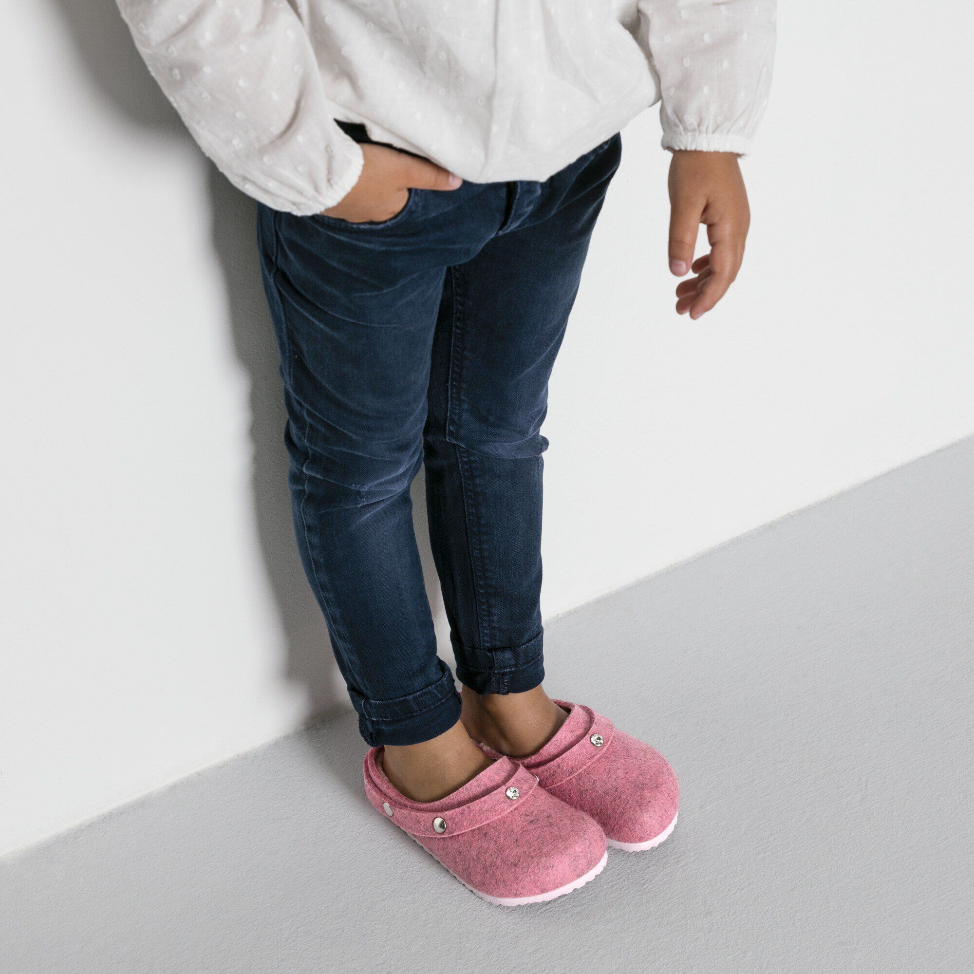Kaprun Braid Wool Felt Inuit Pink | Shoppa online hos Kaprun Braid Wool Felt Inuit Pink | Shoppa online hos