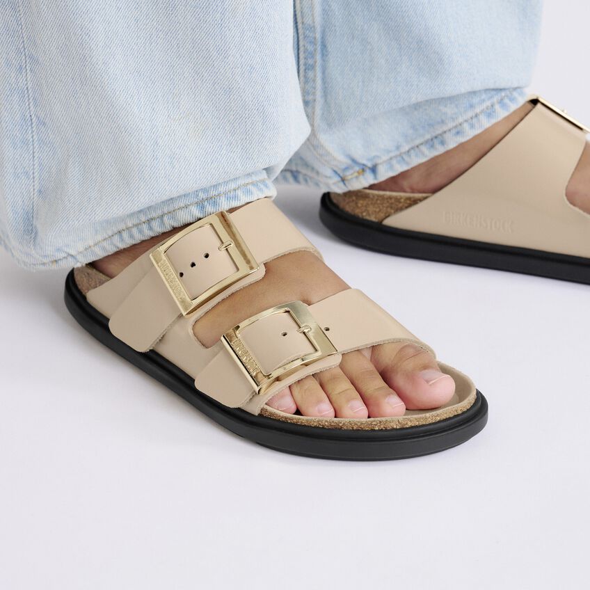 Arizona Droplet Buckle Natural Leather Patent