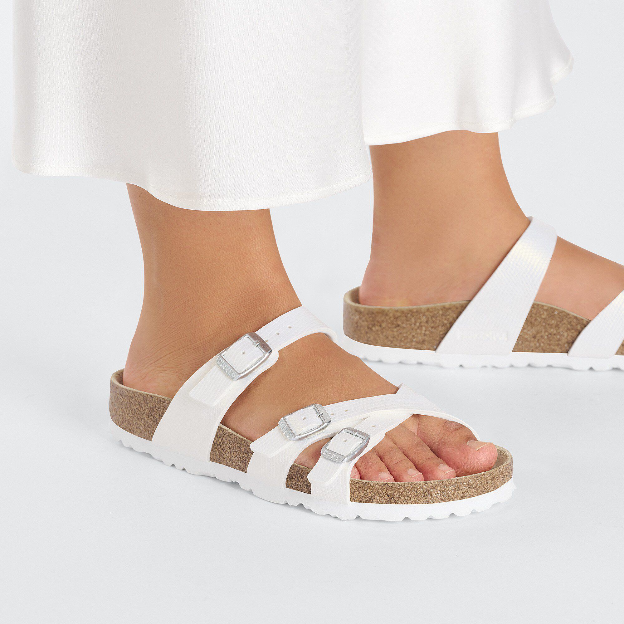 ● BIRKENSTOCK●地剤 フラワーレザー レギュラー White Franca Birko-Flor Embossed Shiny Lizard White | BIRKENSTOCK