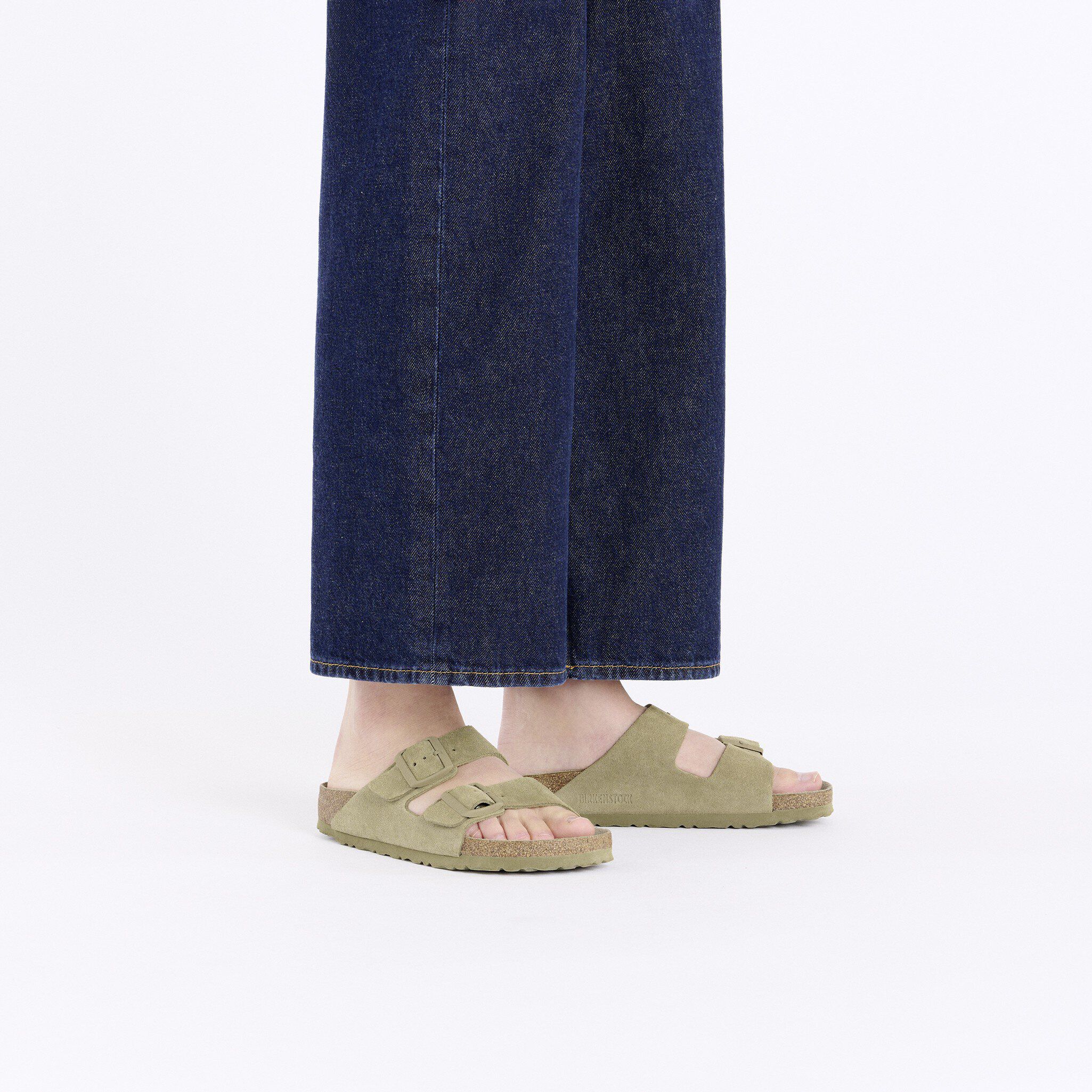 Arizona Soft Footbed Suede Leather Faded Khaki | BIRKENSTOCK