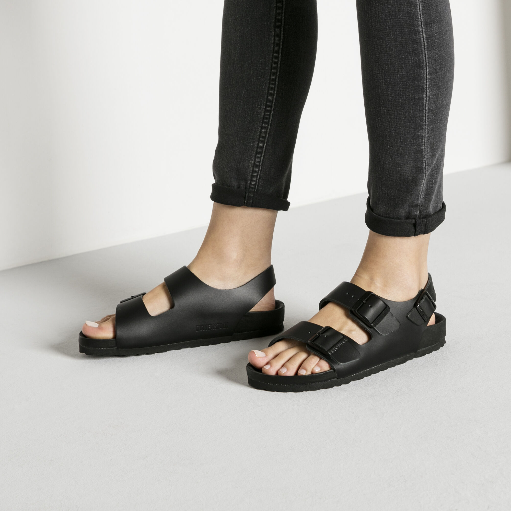 birkenstock milano black leather sandals