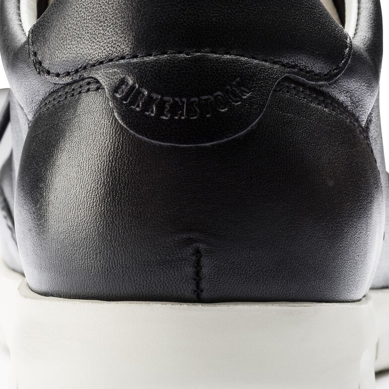 Manitoba Natural Leather Black Manitoba Natural Leather Black