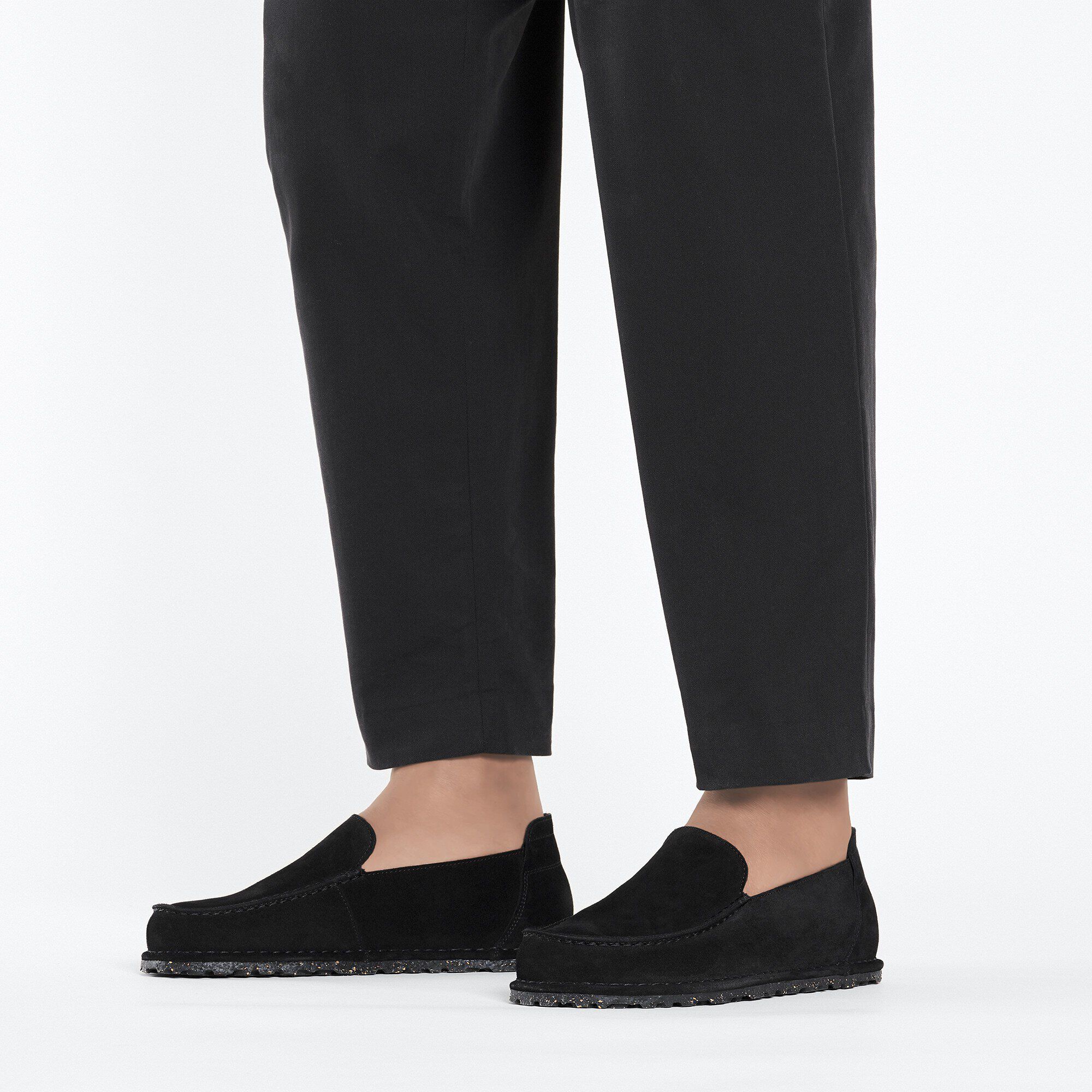 Utti Suede Leather Black | BIRKENSTOCK