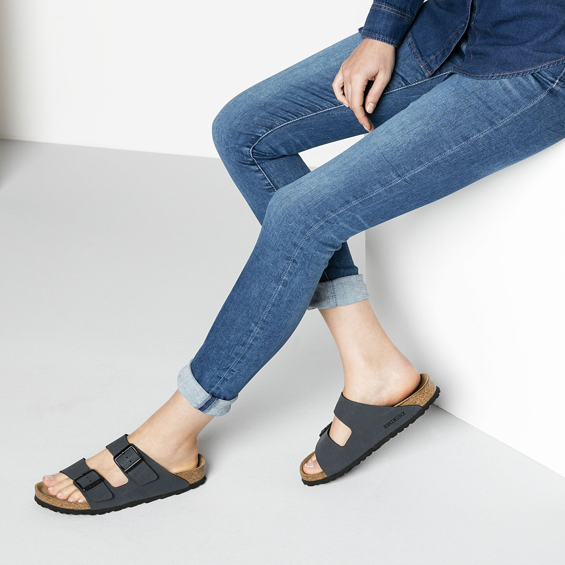 Birkenstock arizona two online strap basalt nubuck