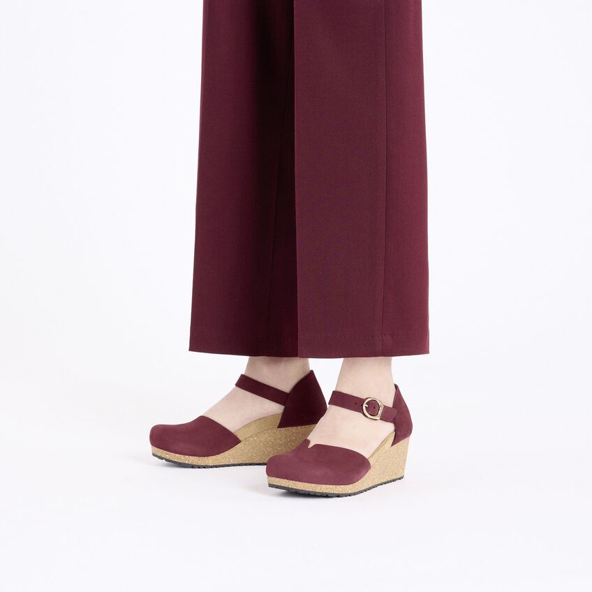 Mary Ring-Buckle Nubuk Leather