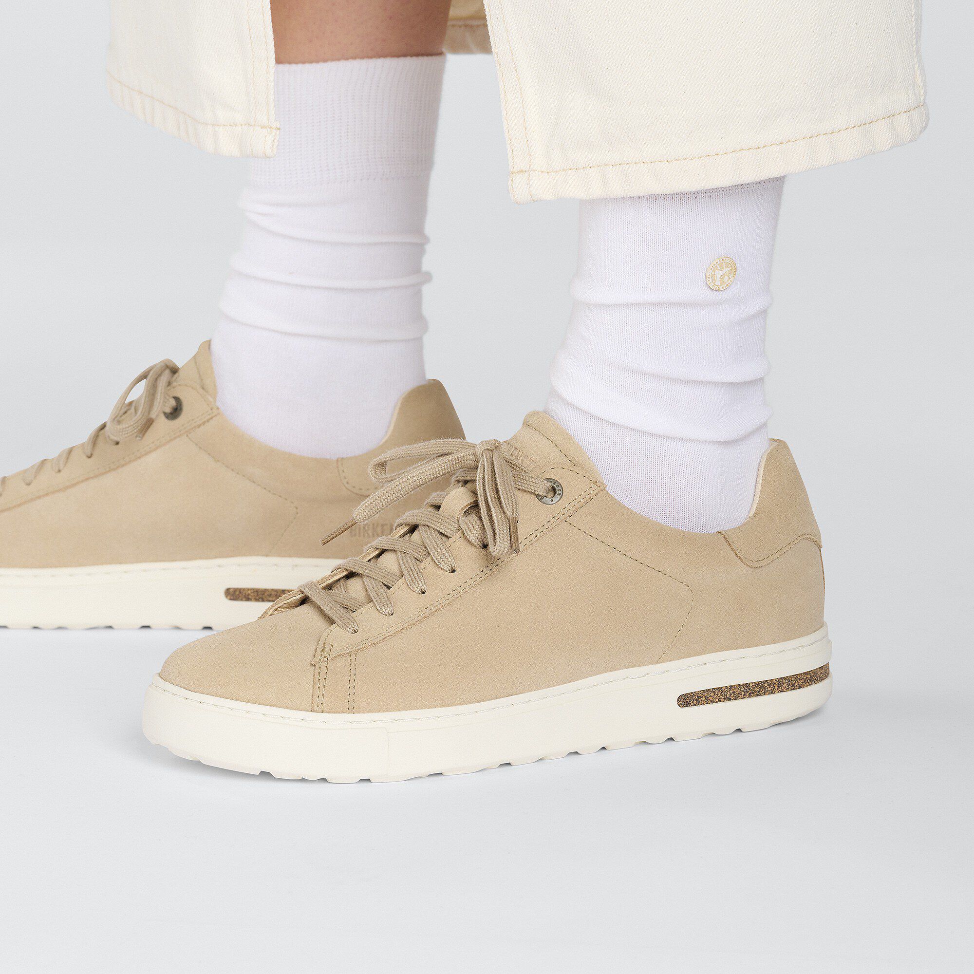 Bend Low Suede Leather
