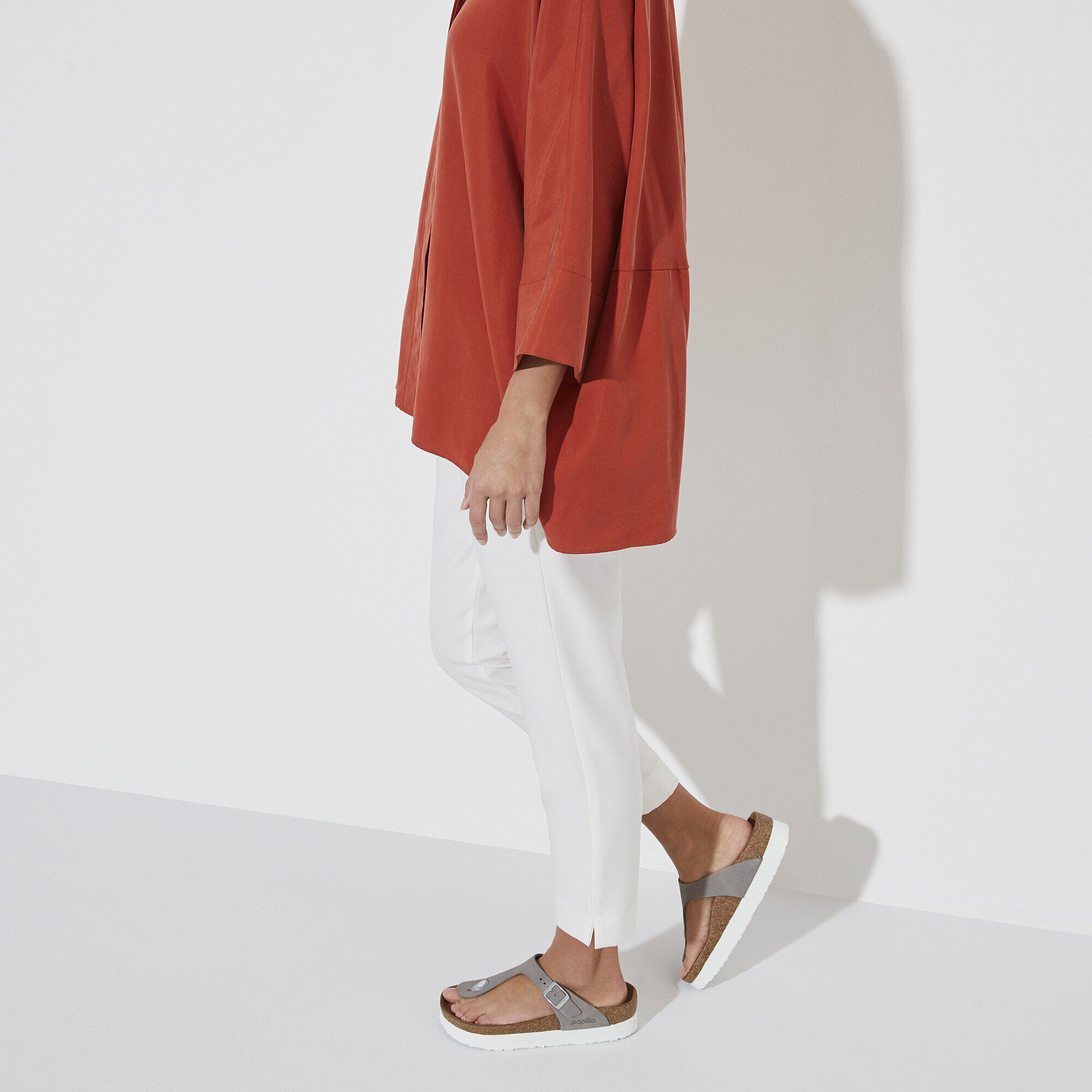 Gizeh Platform Nubuck Leather Dove Gray BIRKENSTOCK