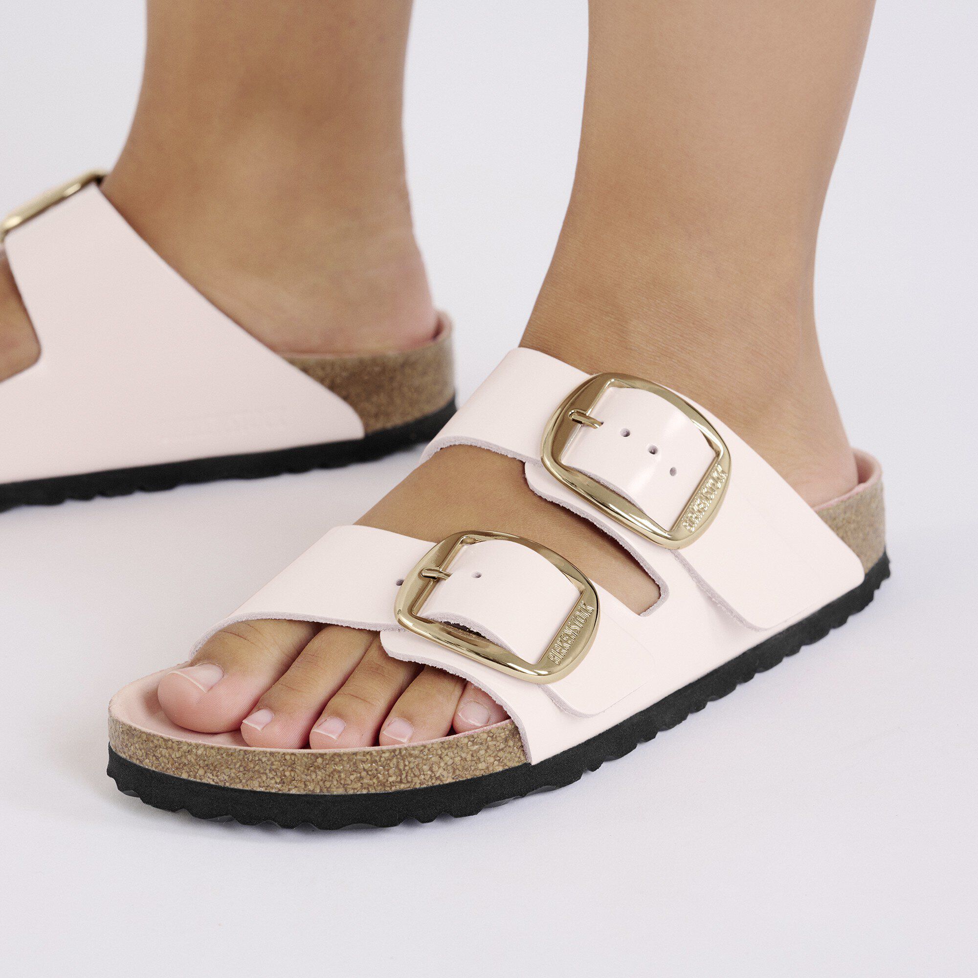 Arizona Big Buckle Natural Leather Patent High-Shine Light