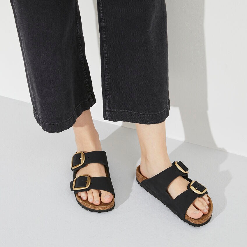 forligsmanden Hjemland erotisk Arizona Big Buckle Nubuck Leather Black | BIRKENSTOCK