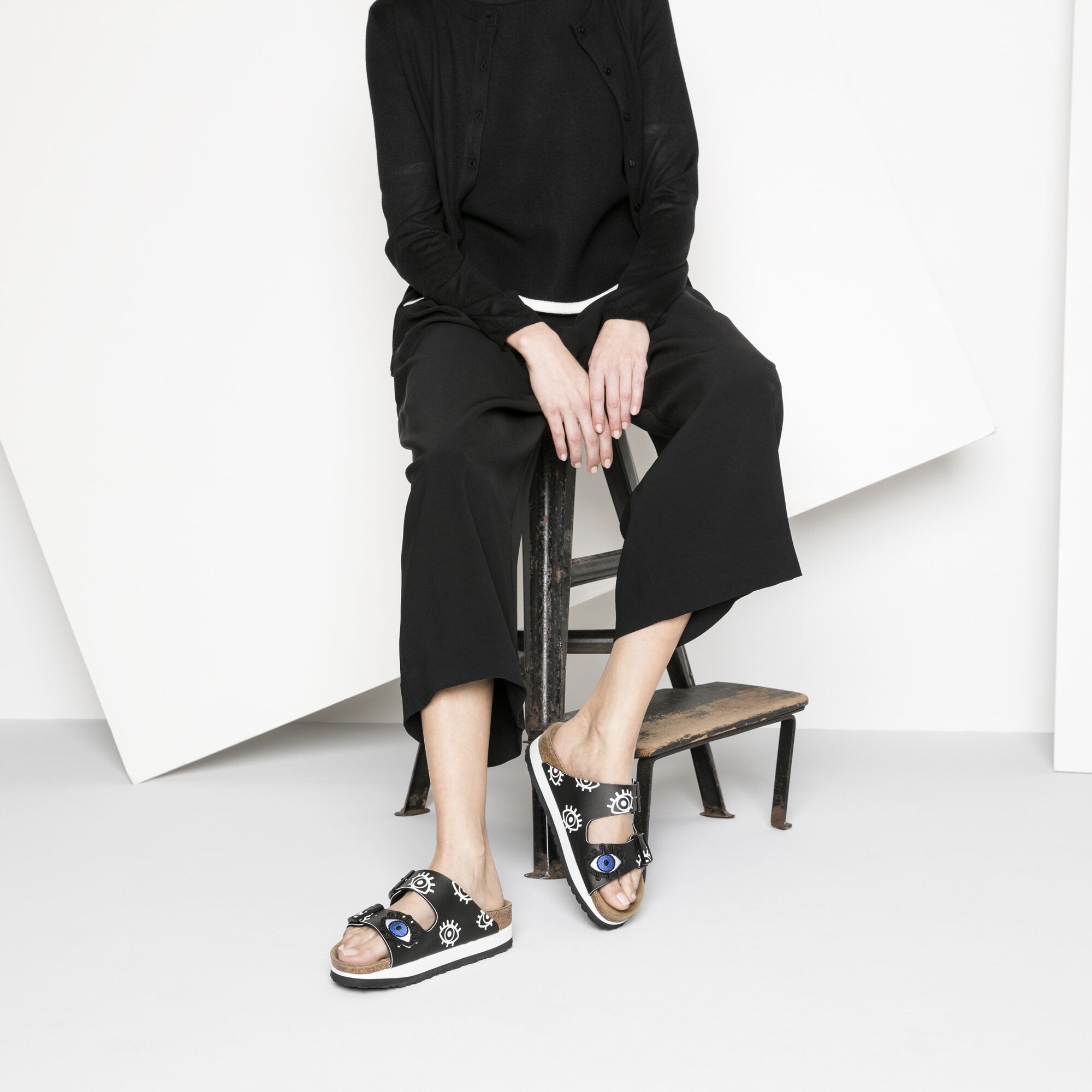 Arizona Platform Birko Flor Eyes Black BIRKENSTOCK