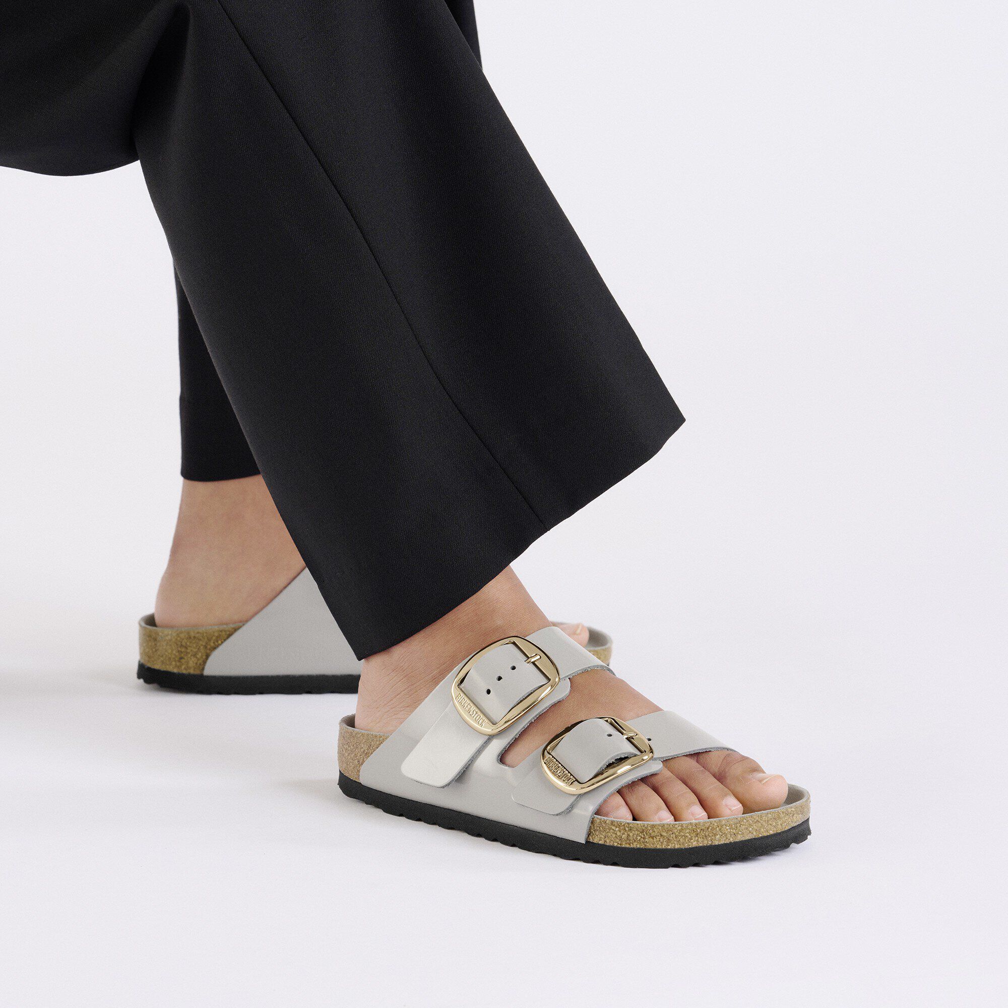 Arizona Big Buckle Natural Leather Patent High-Shine Stone
