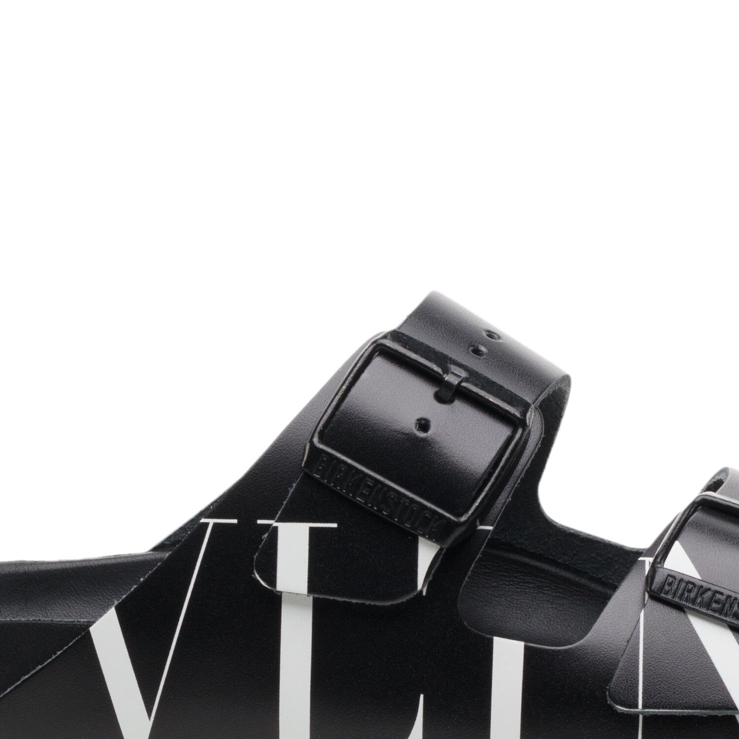 Arizona Valentino Garavani Black