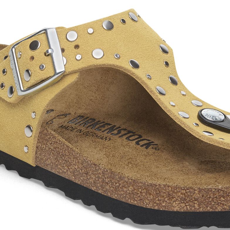 Gizeh Rivet Suede Leather