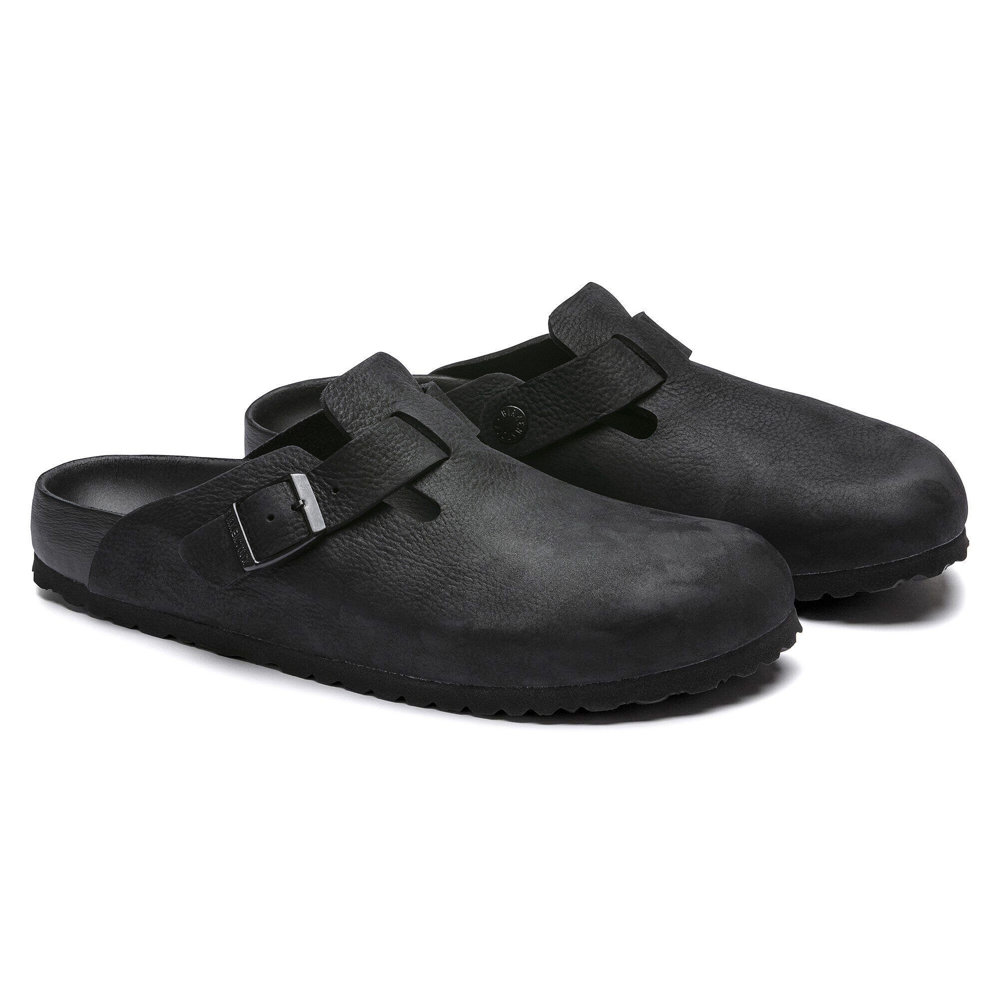 Birkenstock hotsell all black