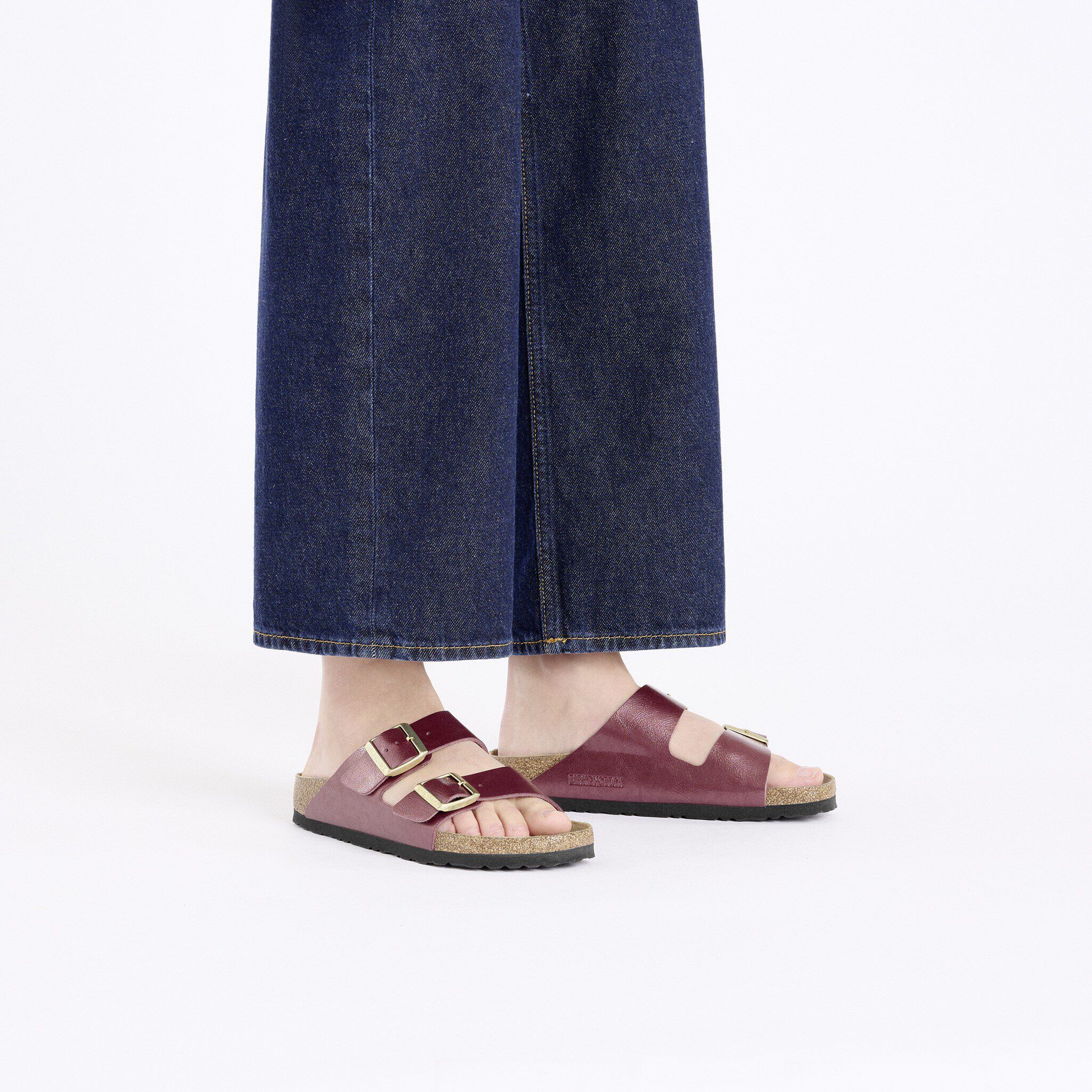 【クラリスクラリス】BIRKENSTOCK  Arizona 39 Amazon.com | Birkenstock Unisex Arizona Black Sandals - 37
