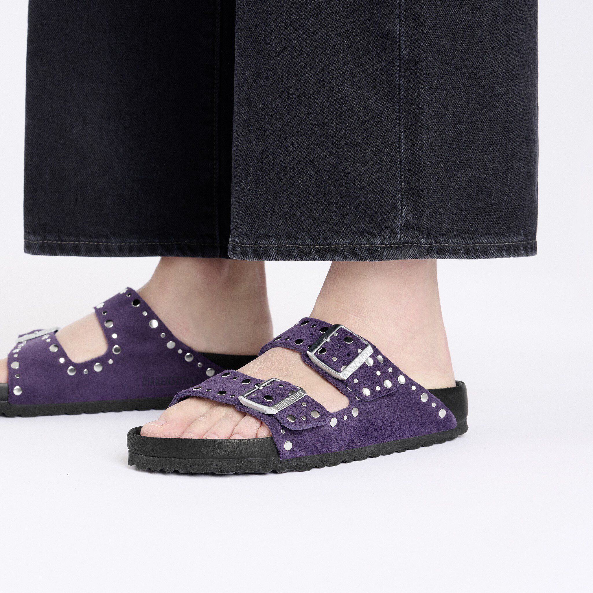 サンダル・ミュール ARIZONA RIVET SANDALS Arizona Rivets Suede Leather Taupe | BIRKENSTOCK
