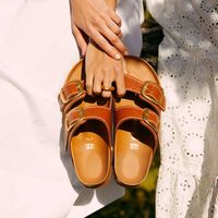 Arizona Big Buckle Embossed Natural Leather