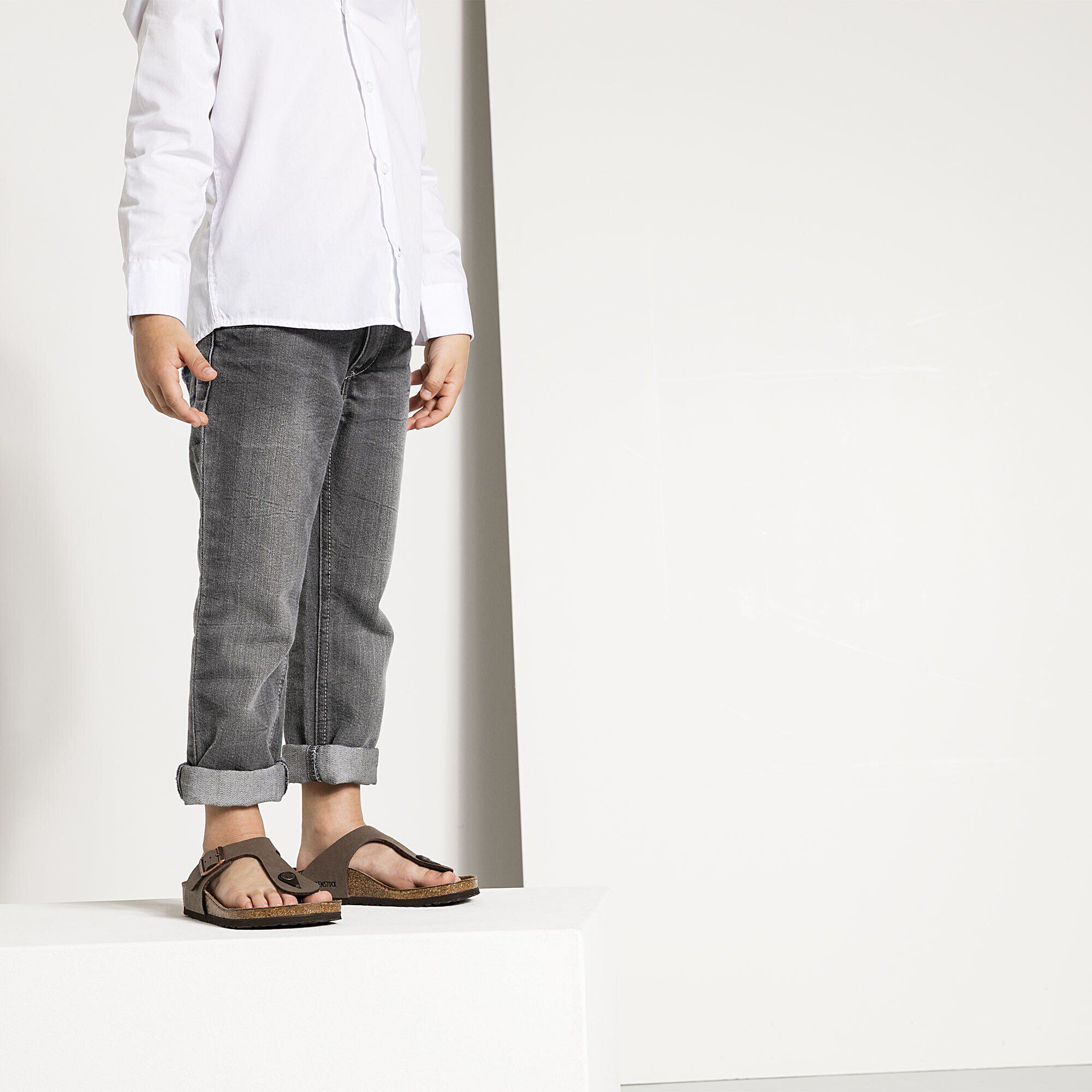 Birkenstock Gizeh Kids Mocha Birkibuc Thong Sandals