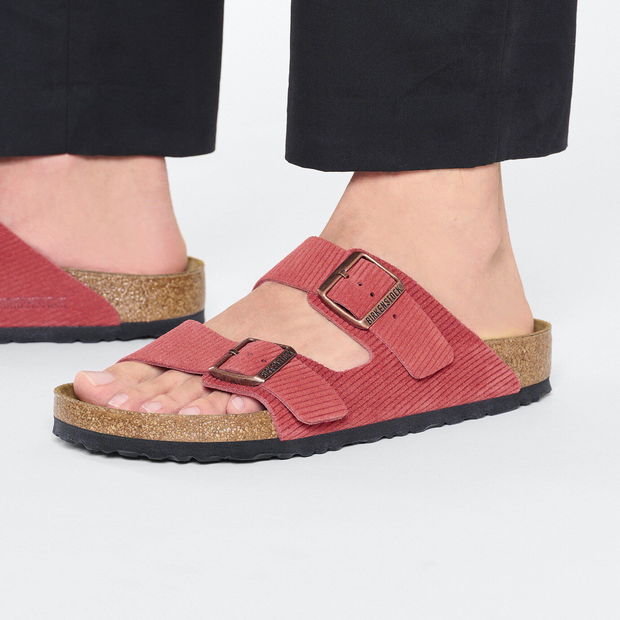 Birkenstock arizona bordeaux suede top