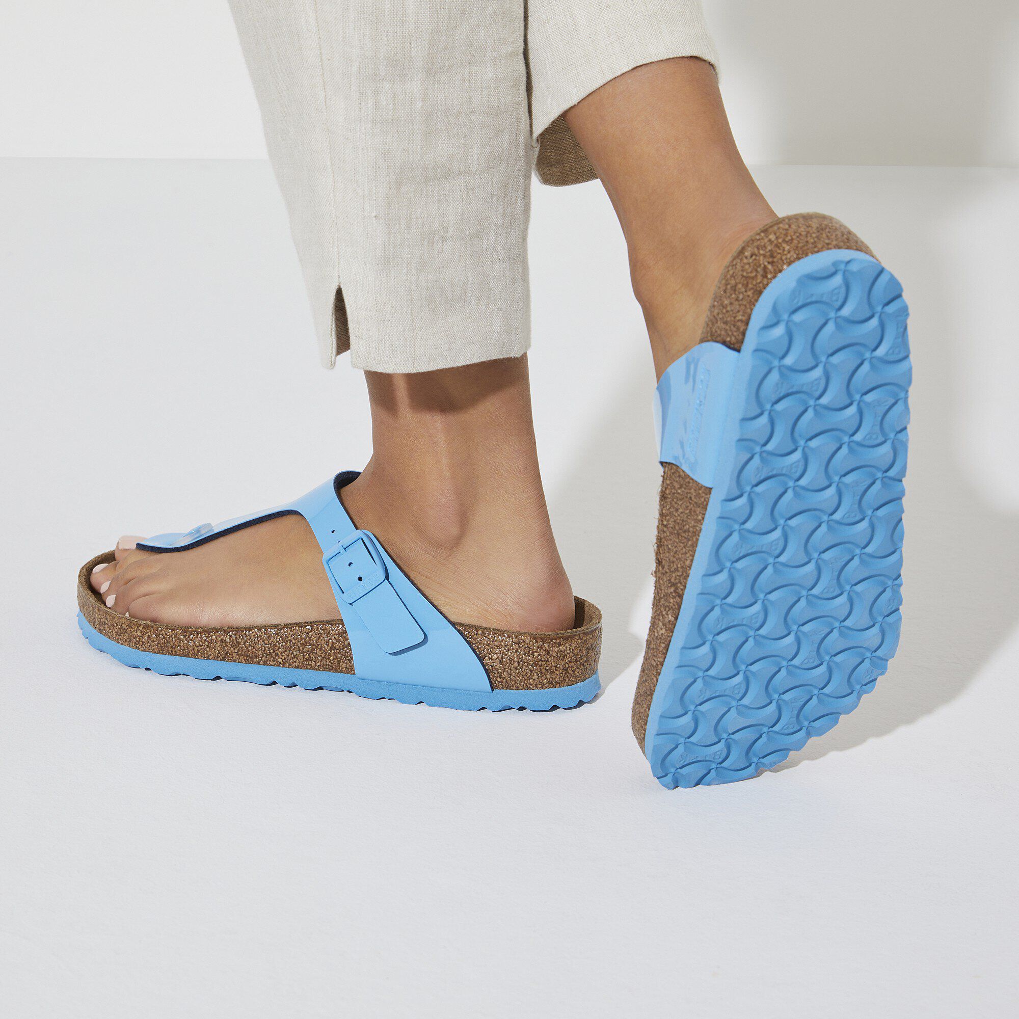Gizeh Birko-Flor Patent Patent Sky Blue | BIRKENSTOCK