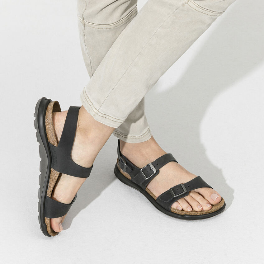 Slingback leather sandals