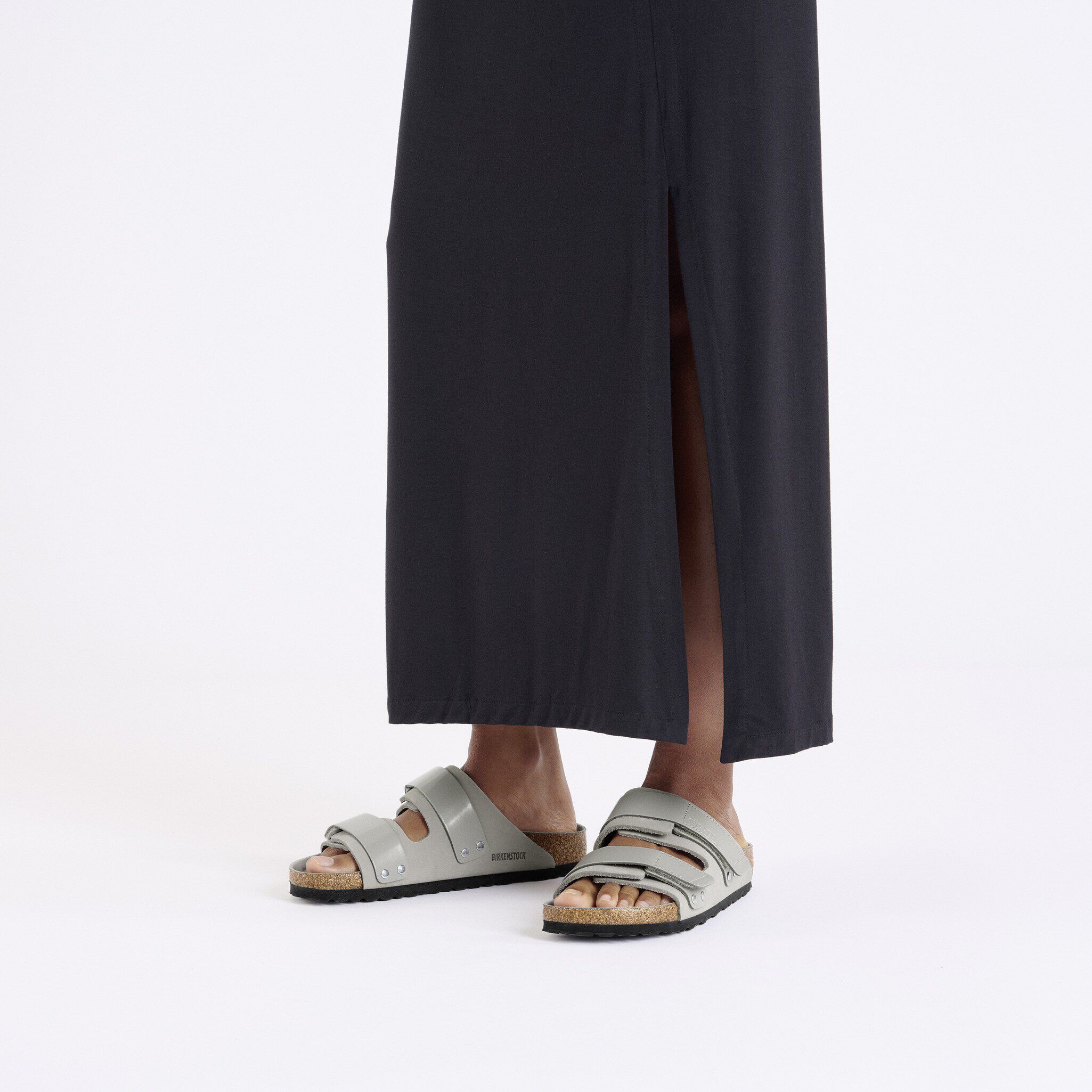 Uji Nubuck Leather High Shine Stone Coin | BIRKENSTOCK