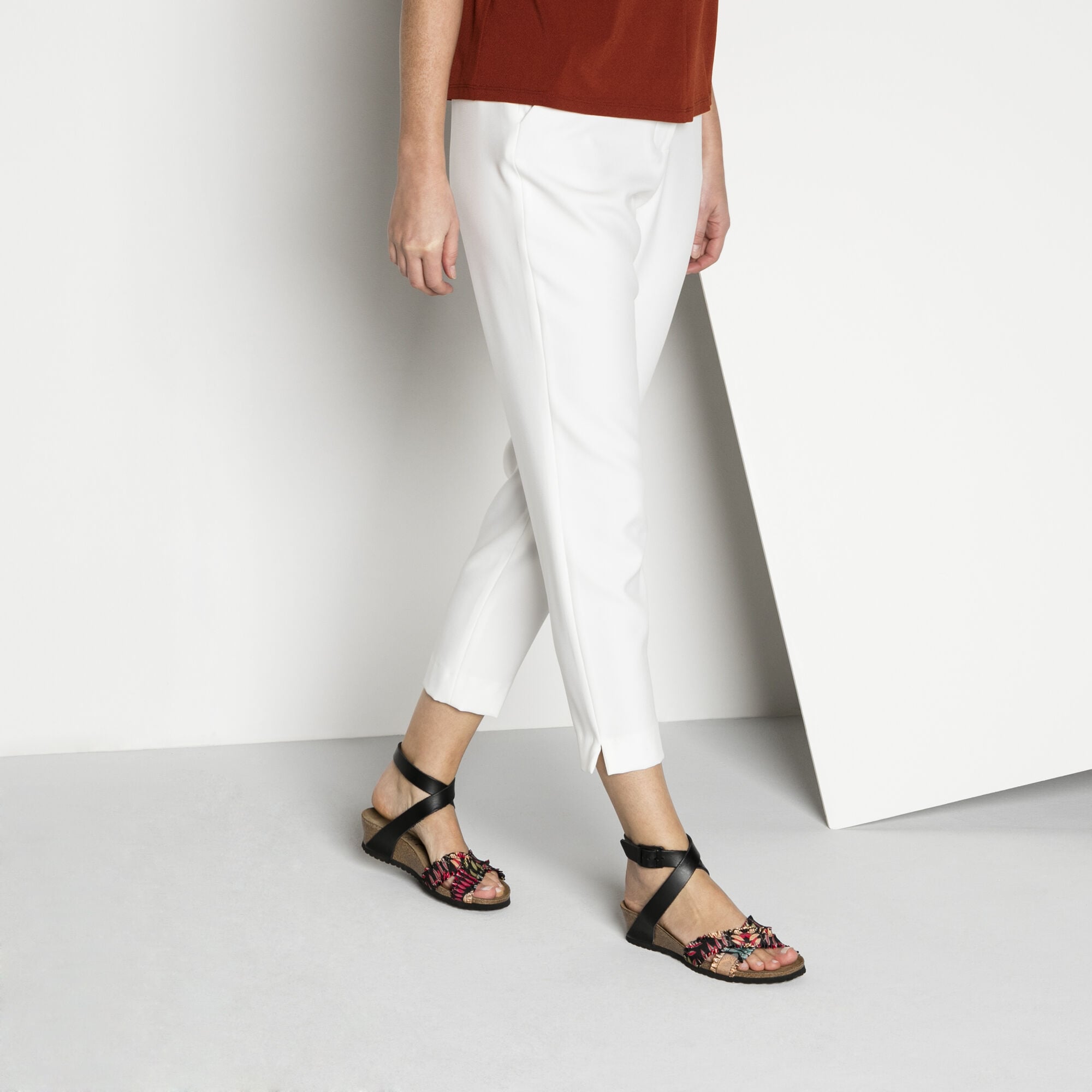 Birkenstock lola sandals outlet