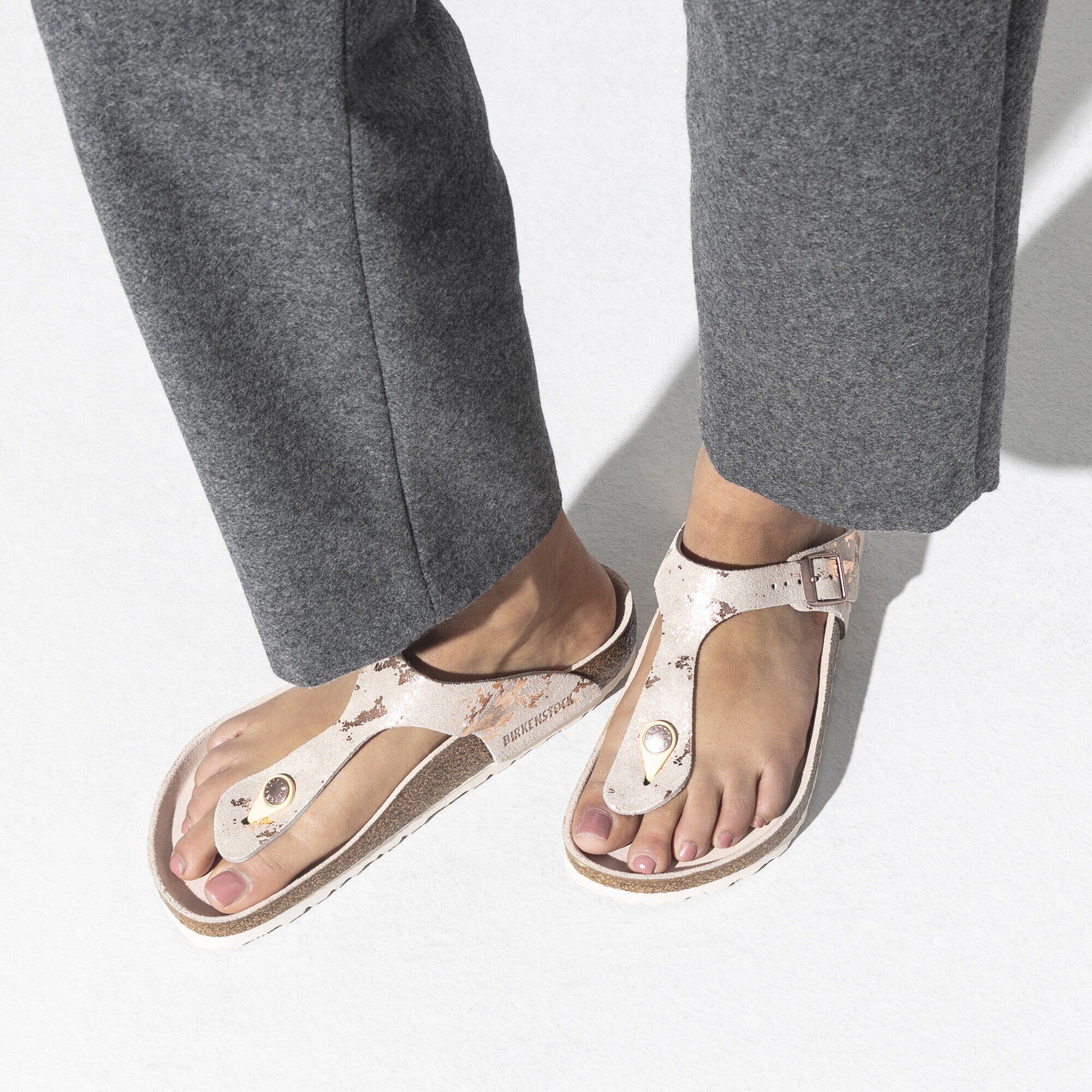 Rose gold birkenstock gizeh deals