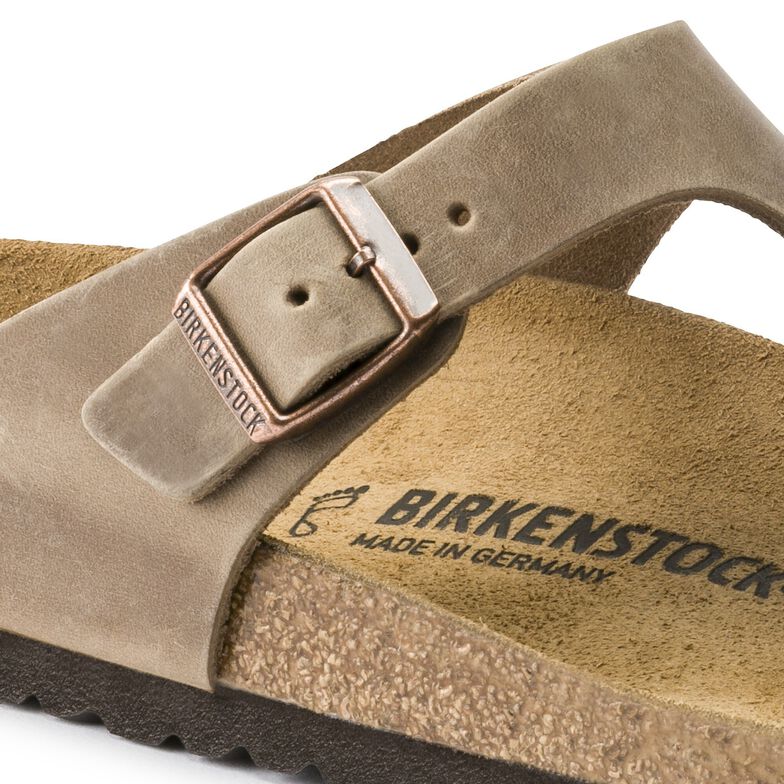 Dom charme dans Gizeh Oiled Leather Tobacco Brown | BIRKENSTOCK