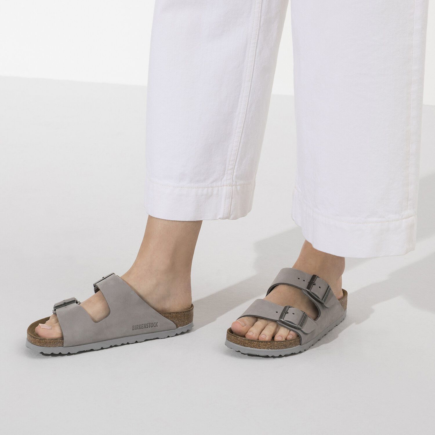 Arizona Soft Footbed Nubuck Leather Dove Gray | BIRKENSTOCK