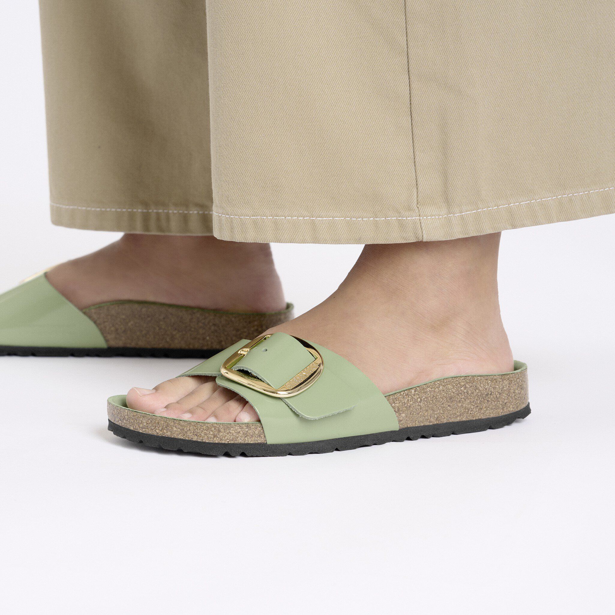 美品⭐︎Birkenstock Madrid Madrid Big Buckle Natural Leather Patent High-Shine Green